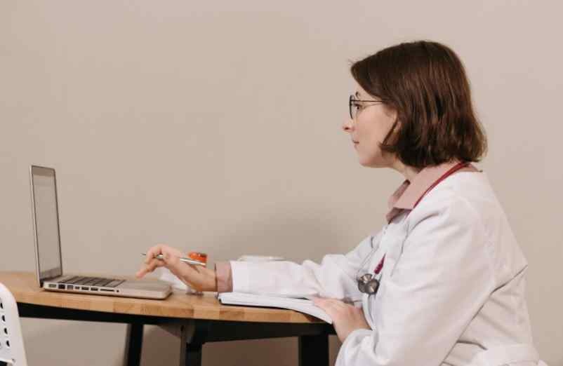 La consultation chez le médecin Santé AMU de France
