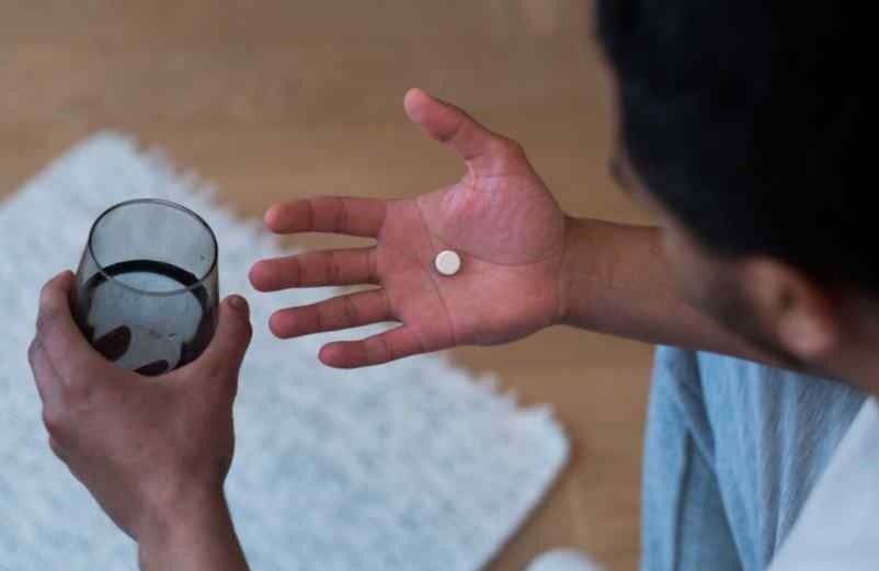 Le traitement et la prise en charge médicale Santé AMU de France