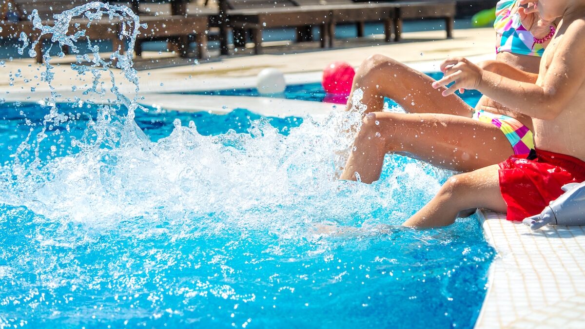 Piscine, baignoire : ces
secondes d’inattention qui peuvent être fatales aux enfants